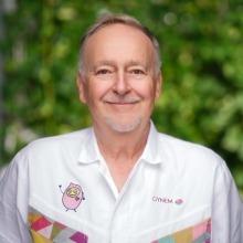 Dr. Milan Mrázek, Ph.D., MBA