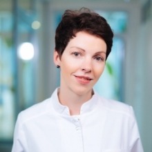 Dr. Marina Tomilová Dr. Marina Tomilová
