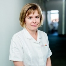 Dr. Michaela Bartošová Dr. Michaela Bartošová